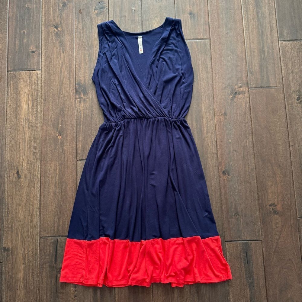 Gilli Blue and Red Faux Wrap Sleeveless Dress S